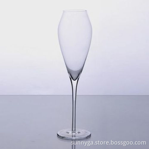 Lightweight Champagne Glass with 7.3cm Bottom Diameter and 337mL Volume